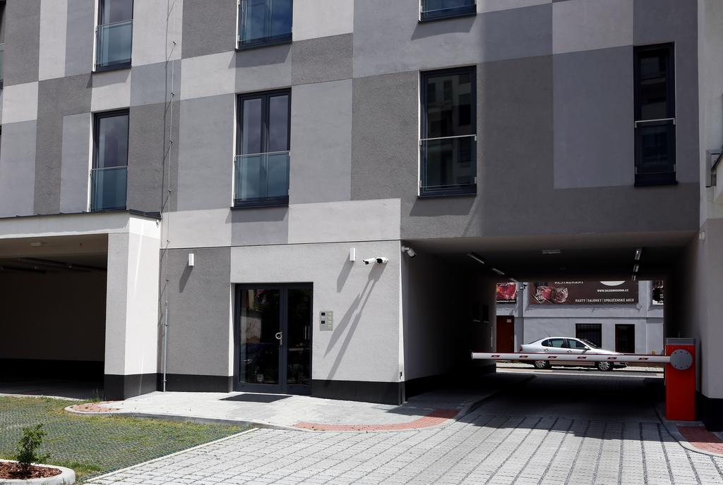 Apartman Livingstone - Roudna Apartment Plzen Exterior photo